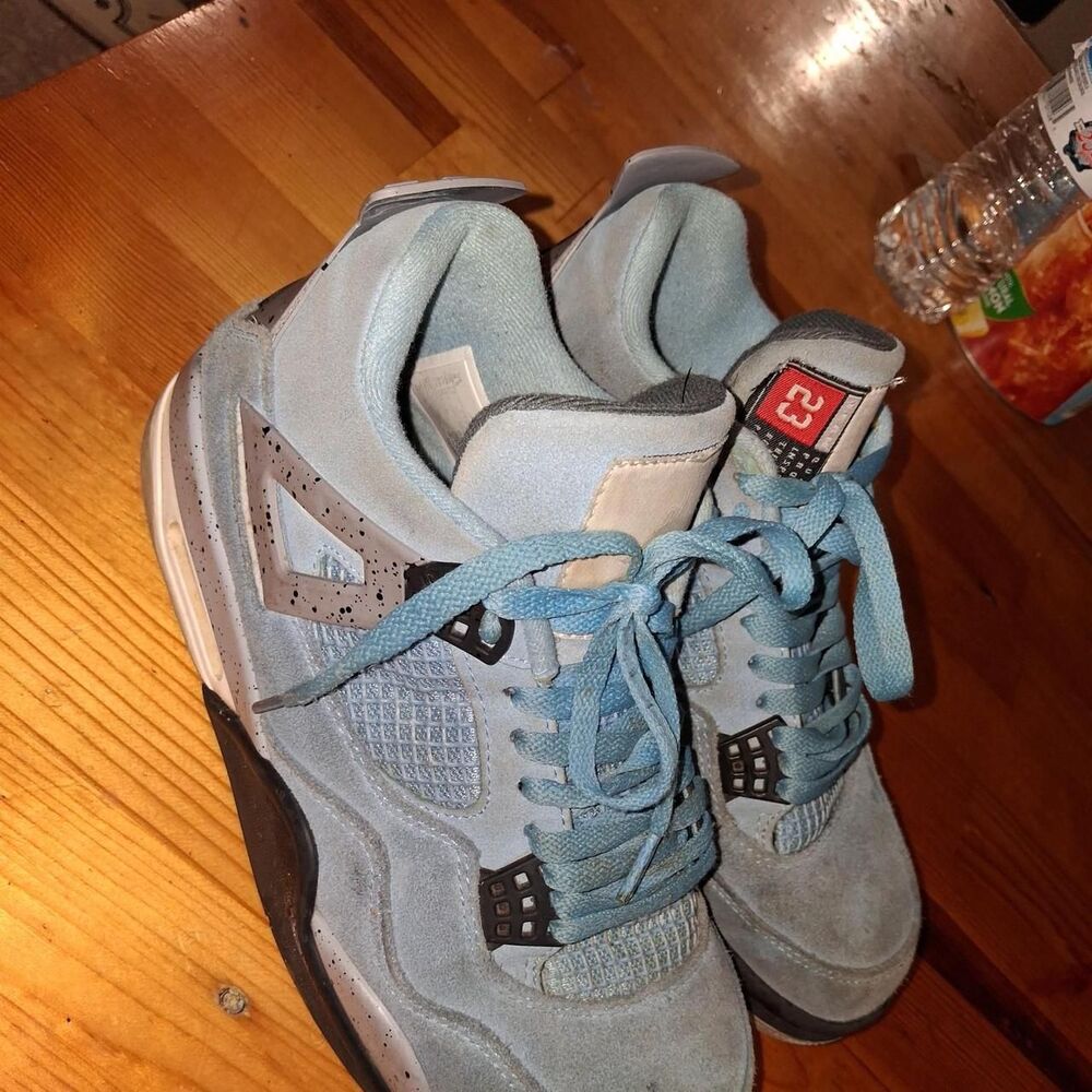 Jordan Men's Blue Trainers